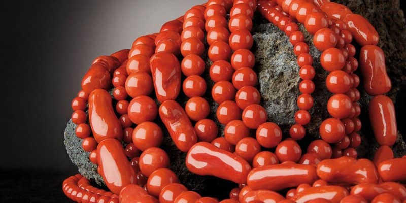 The Coral of Trapani: from the Holy objects to the Baguette for Fendi. 